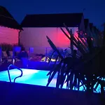 Kopan Kabana Lodge