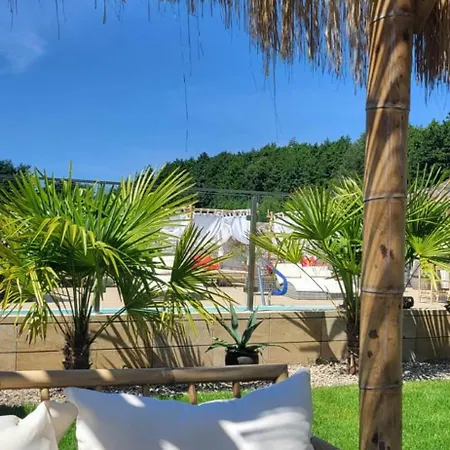 ロッジ Kopan Kabana