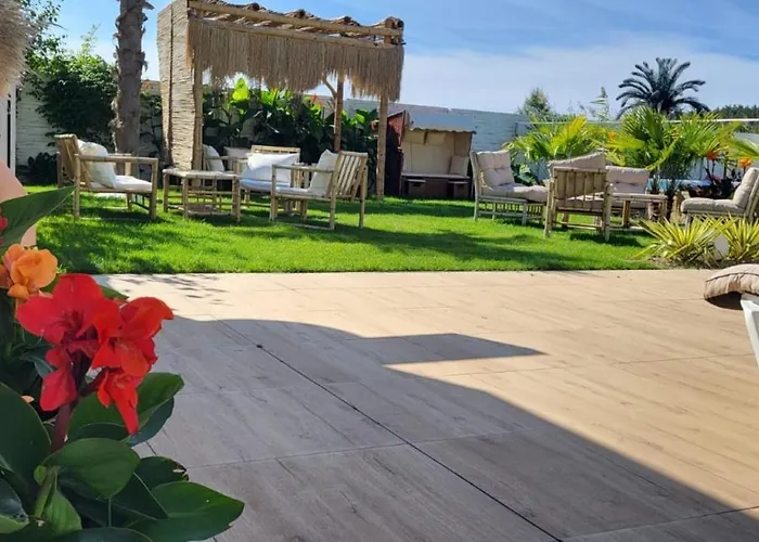 Kopan Kabana ロッジ ダルウォボ